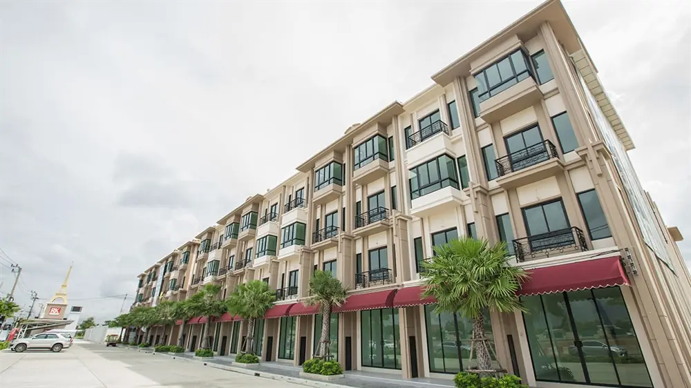 ดิ ไอเฟล รามคำแหง-มิสทีน 2