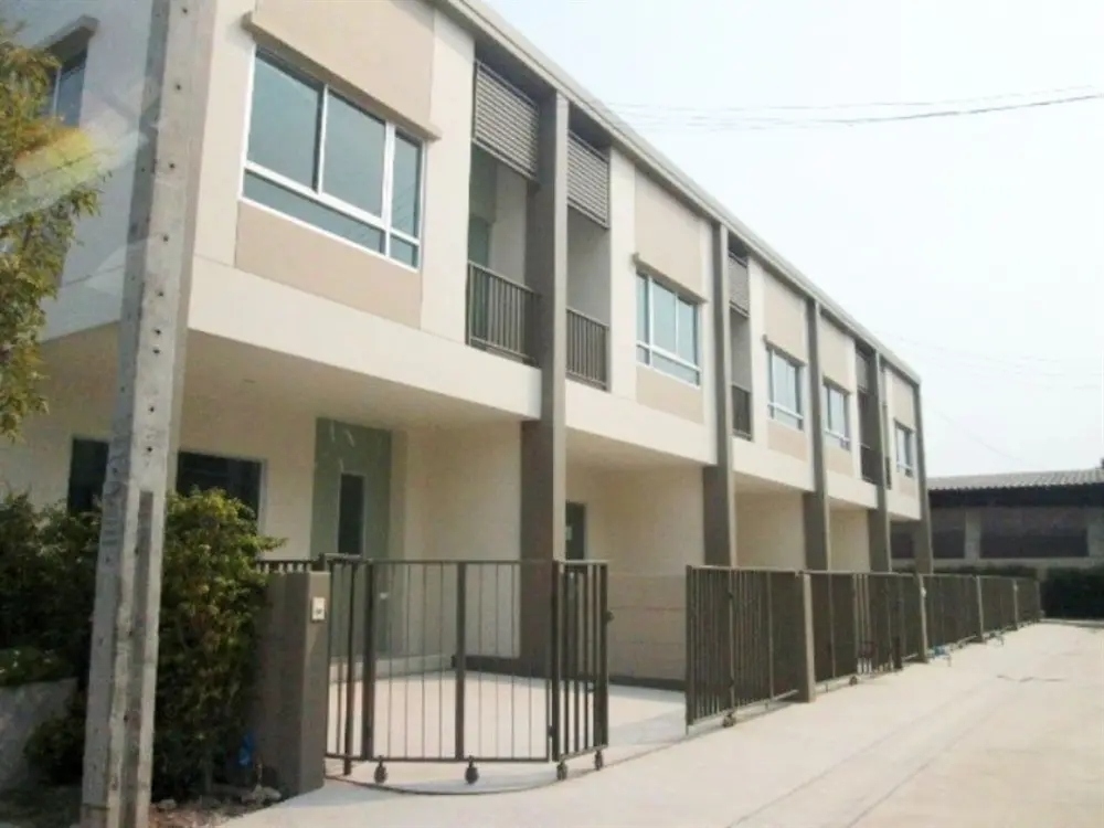 บ้านลุมพินี ทาวน์วิลล์ แจ้งวัฒนะ-ติวานนท์