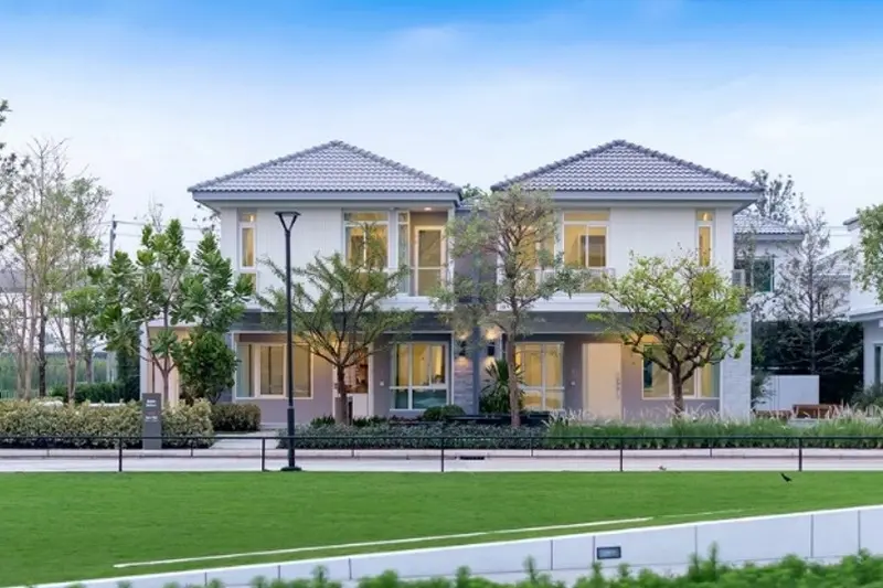 อินนิซิโอ ศรีนครินทร์