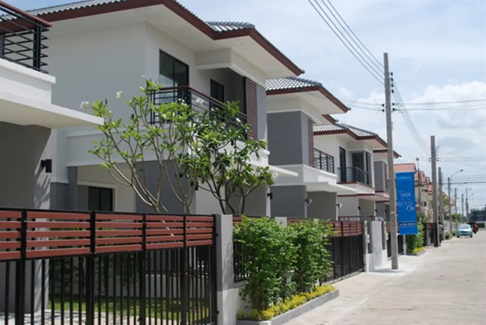 แอททิค กรีน