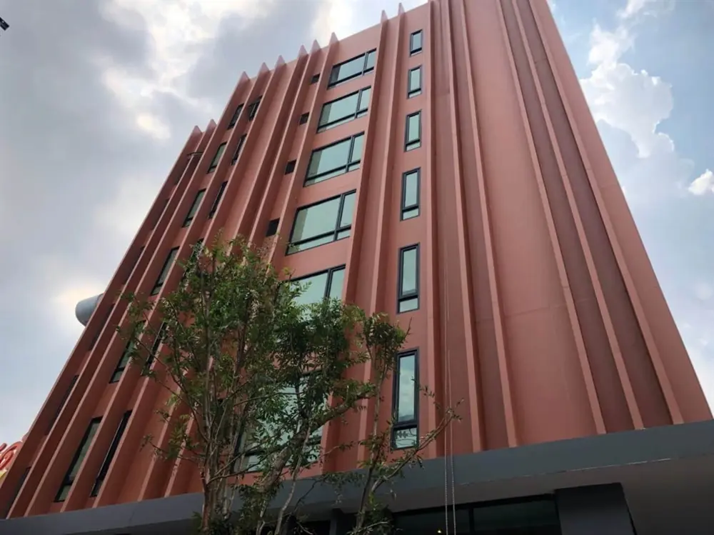 บราวน์ พหลโยธิน 67