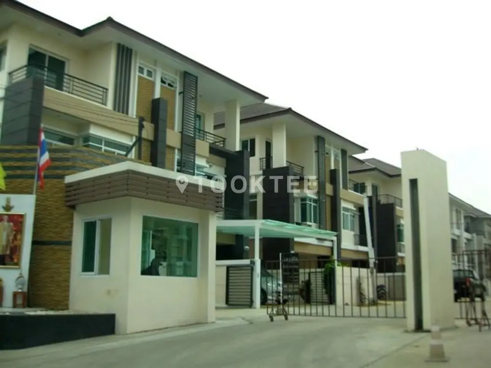 เลอ คาซ่า