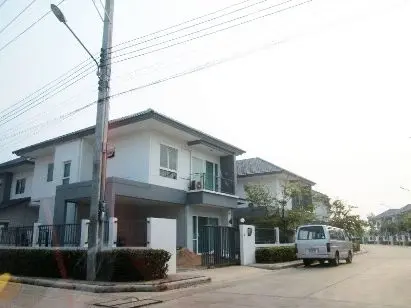 เสนา พาร์ค วิลล์ รามอินทรา-วงแหวน