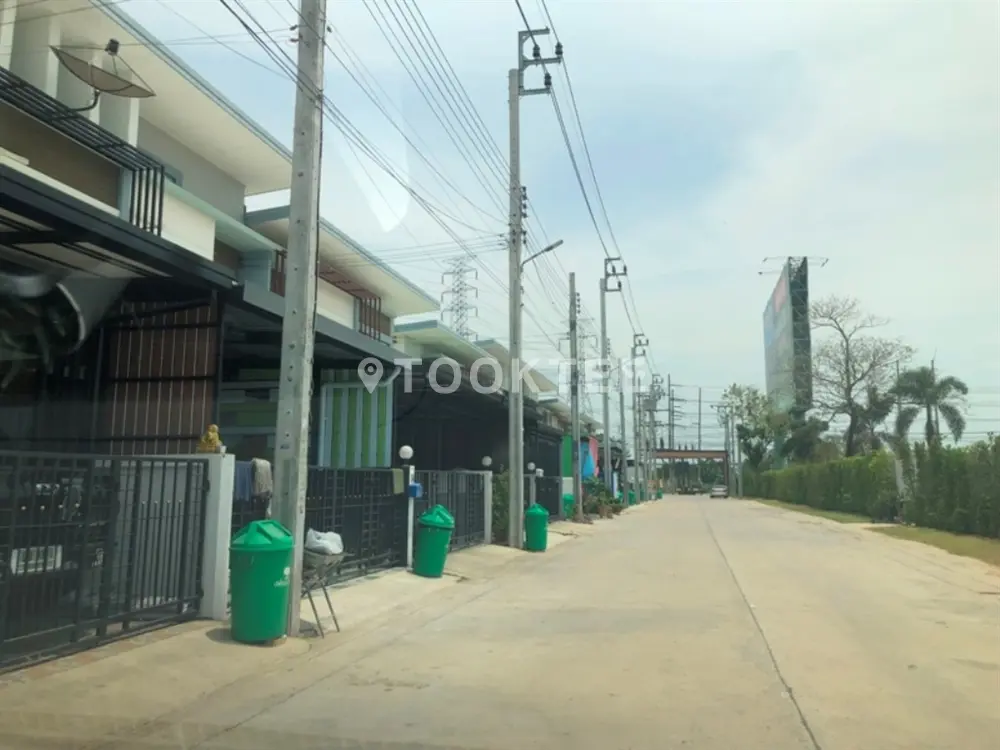 ฟลอราวิลล์ พาร์ค โฮม ฉลองกรุง 2