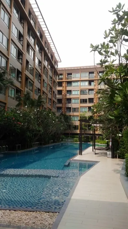 เมโทร ลักซ์ รัชดา (อาคาร D)