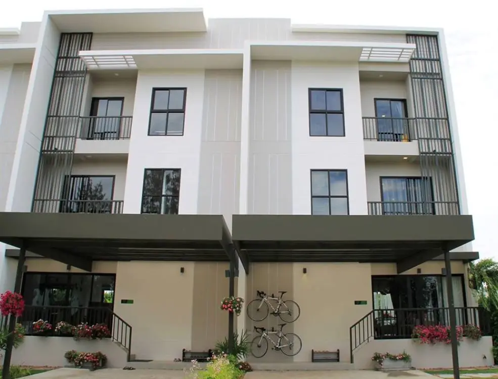 วิลล่า อัลเบลโล่ พระราม 9