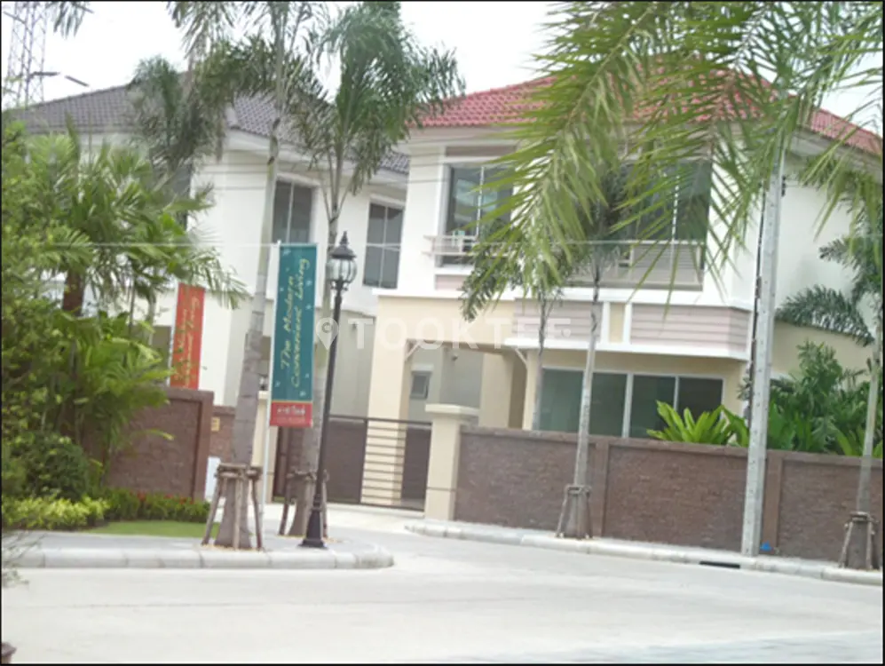 คาซ่าวิลล์ บางนา-สุวรรณภูมิ