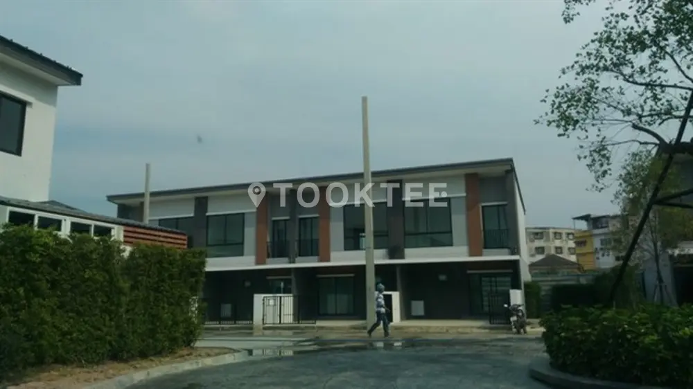 ยูนิโอ ทาวน์ สวนหลวง-พัฒนาการ