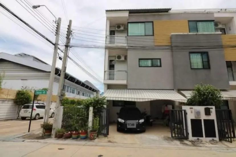 สารินวิซ สุขุมวิท 107