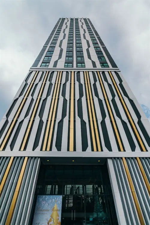 ไนท์บริดจ์ สกาย ริเวอร์ โอเซี่ยน