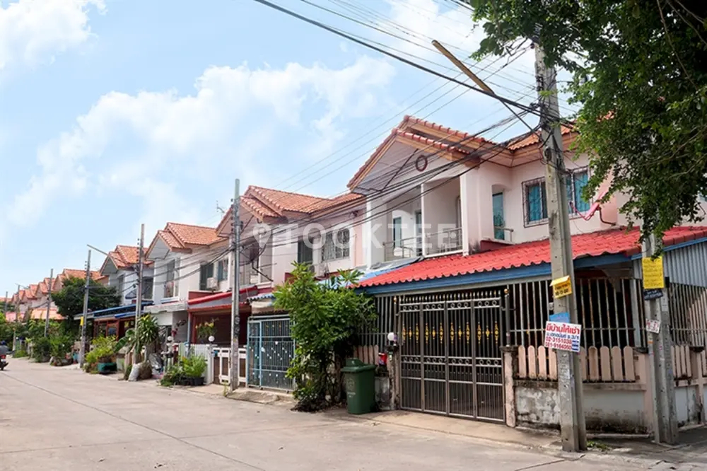 บ้านเอกอนันต์