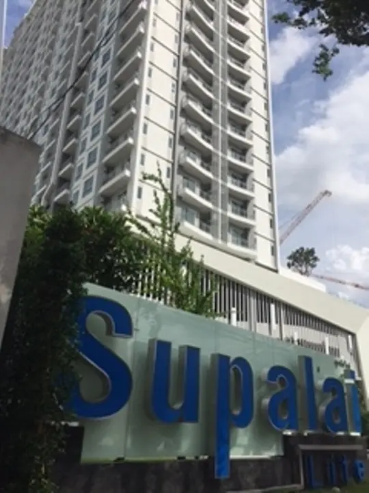 ศุภาลัย ไลท์สาทร-เจริญราษฎร์