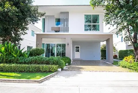 บ้านอลิชา สุขสวัสดิ์-ประชาอุทิศ