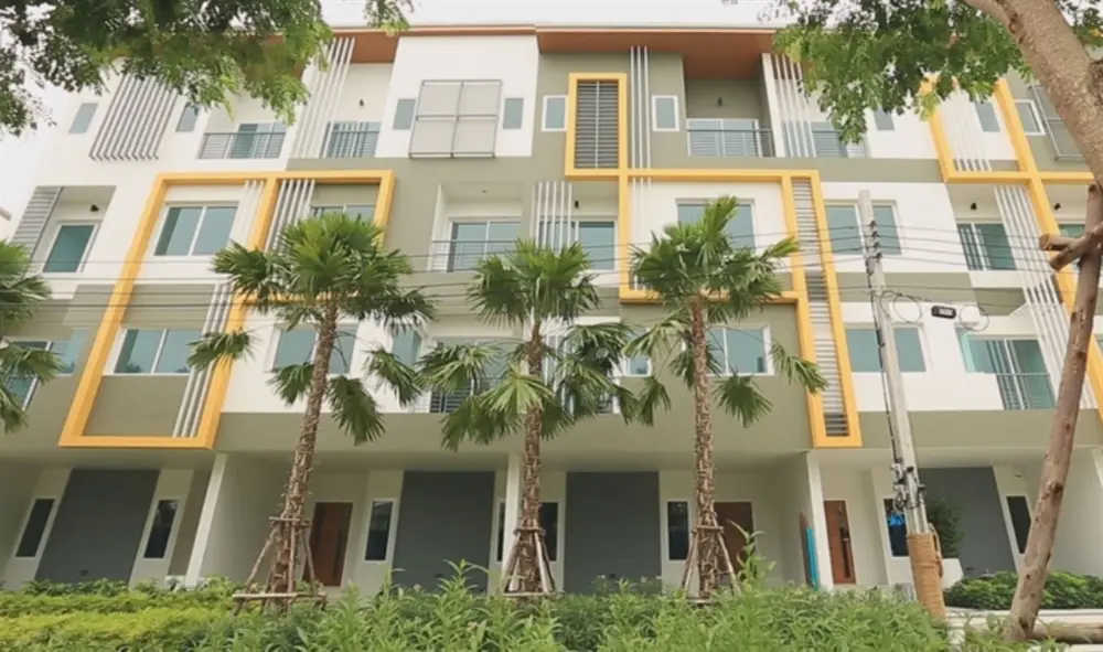 แอสเทรา เบลส พระราม 2