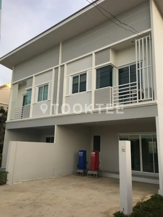 เดอะ มาธิโอ เศรษฐกิจ-คลองครุ