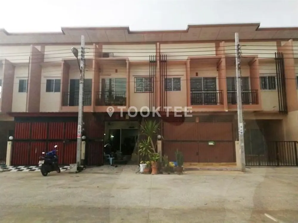 บ้านตะวันทอง 3