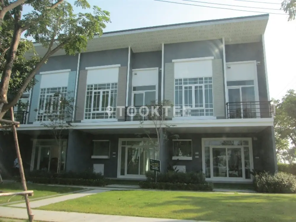 กัสโต้ ทาวน์โฮม เพชรเกษม 69-กาญจนาภิเษก