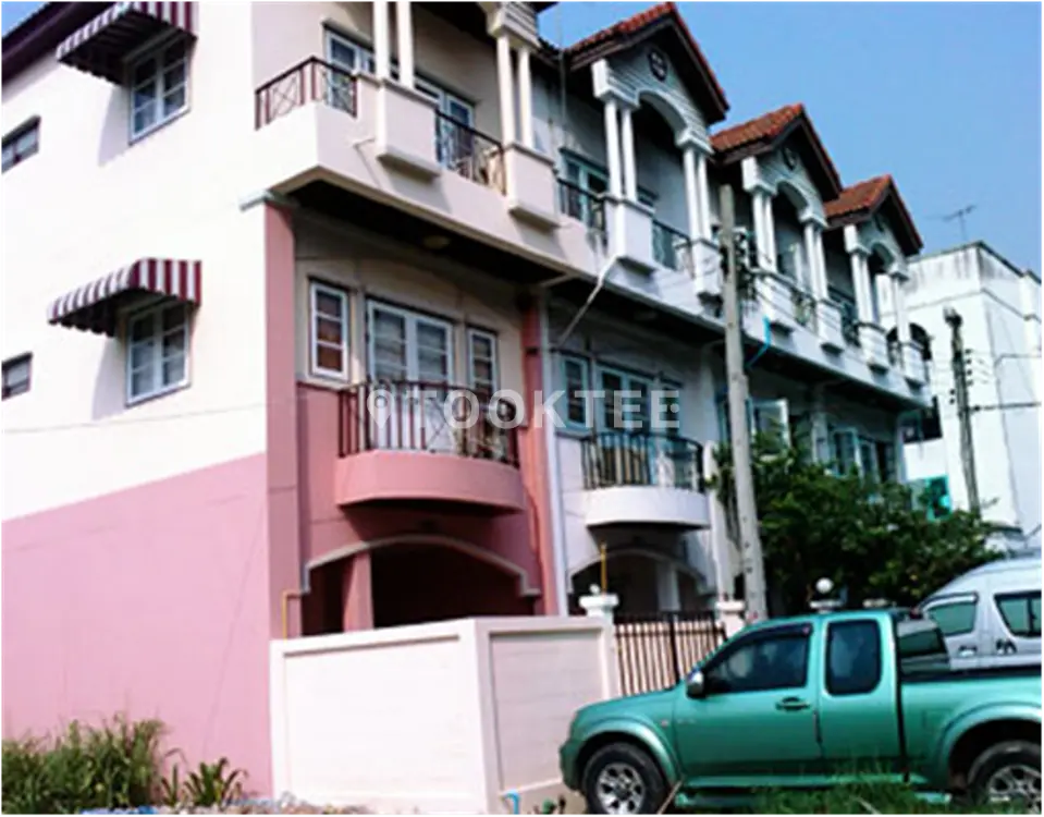 บ้านร่มไทร เอกชัย-กำนันแม้น