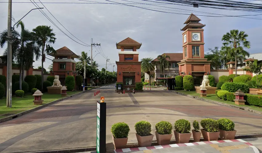 ลัดดารมย์ อิลิแกนซ์ พระราม 5-2