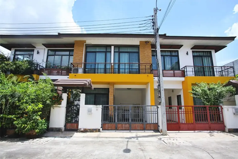 จิราวดี บางกรวย-พระราม 5