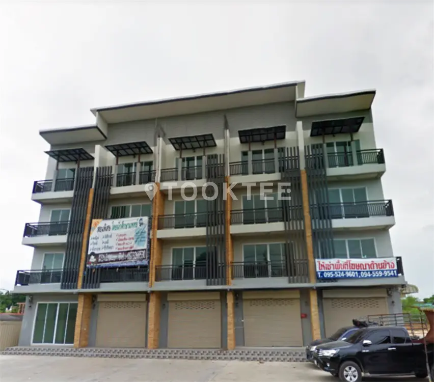 เดอะ ซีเล็คเต็ด