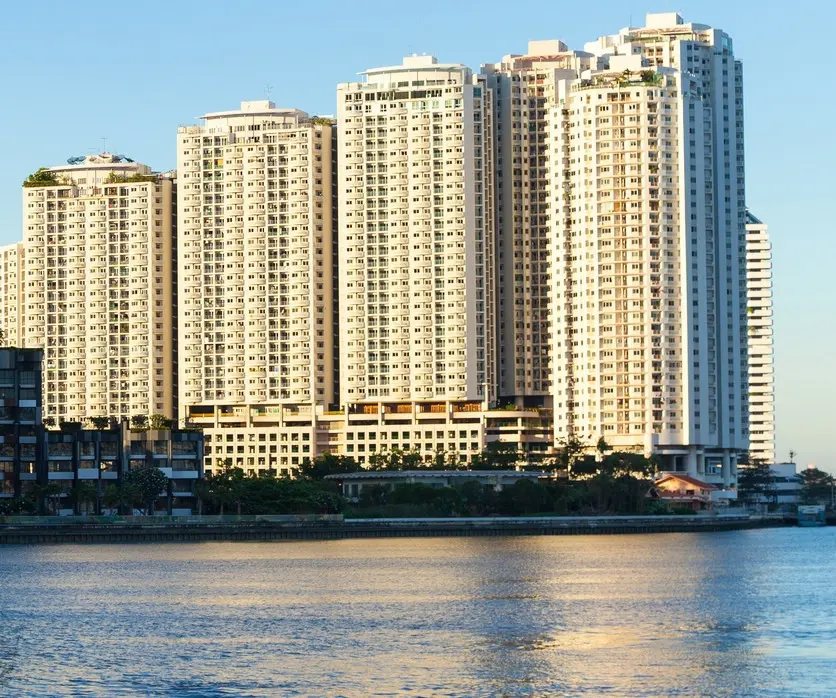 เอสวีซิตี้ ทาวเวอร์,อาคาร