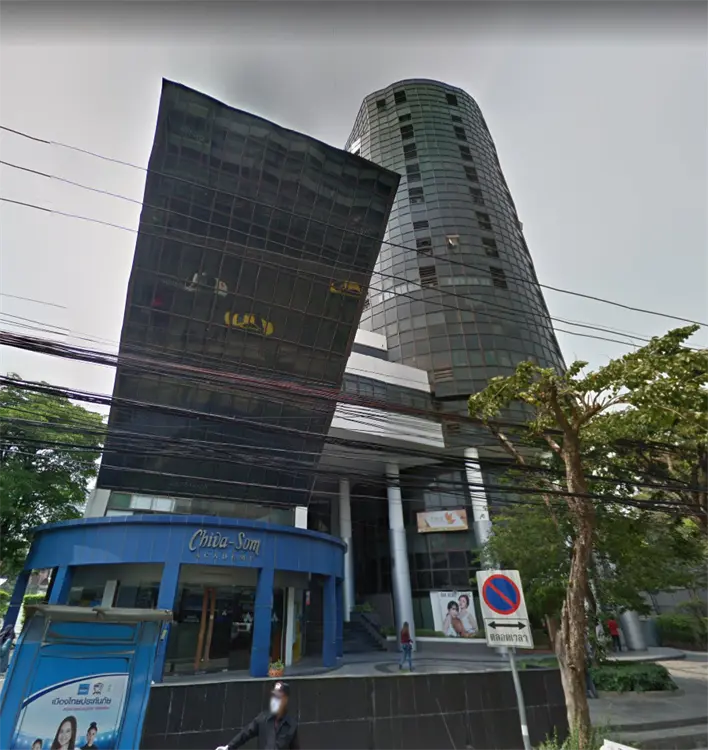 โมเดอร์นทาวน์,อาคาร