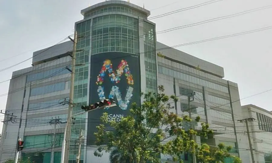 สัณหณัฐ, อาคาร