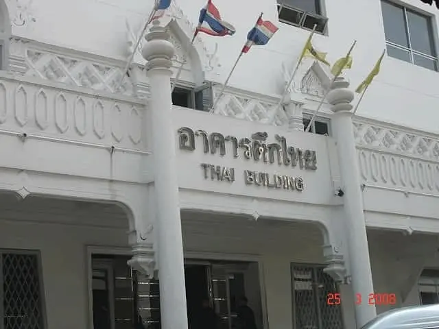 ตึกไทย, อาคาร