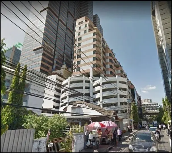 พหลโยธินเพลส, อาคาร