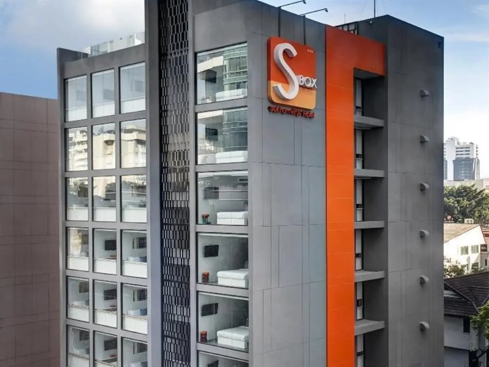 เอส บ็อกซ์ สุขุมวิท, โรงแรม