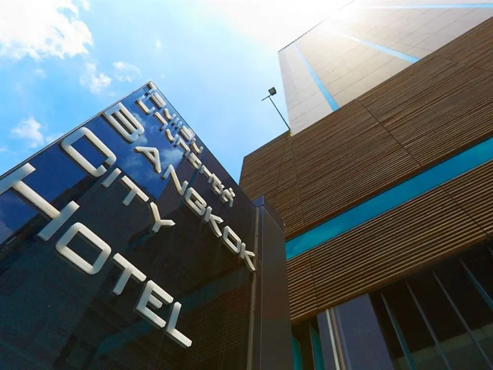 แบงค็อก ซิตี้, โรงแรม