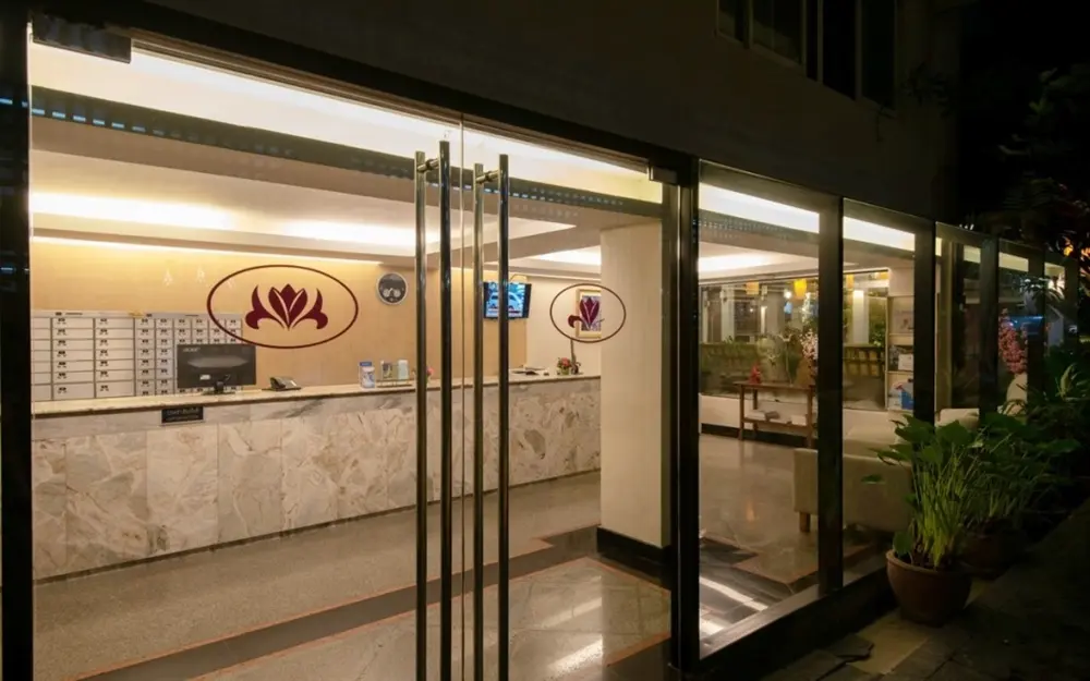 เดอะ เรสซิเดนซ์ ราชเทวี, โรงแรม