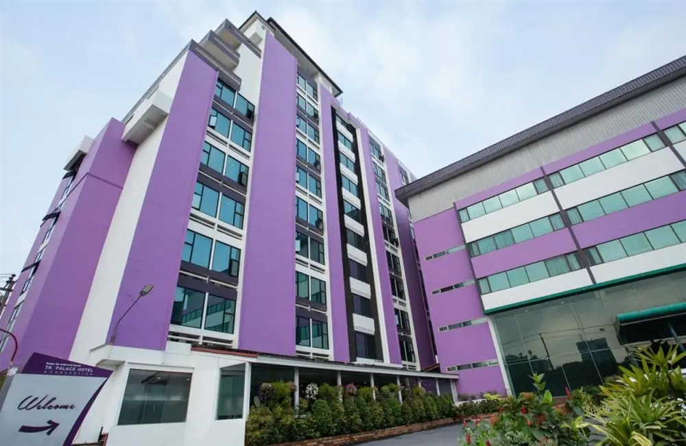 ทีเค. พาเลซ, โรงแรม