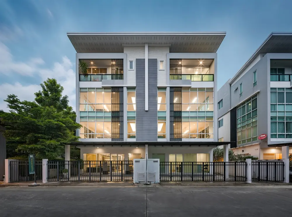 บิส แกลเลอเรีย นวลจันทร์ – เกษตรนวมินทร์ 