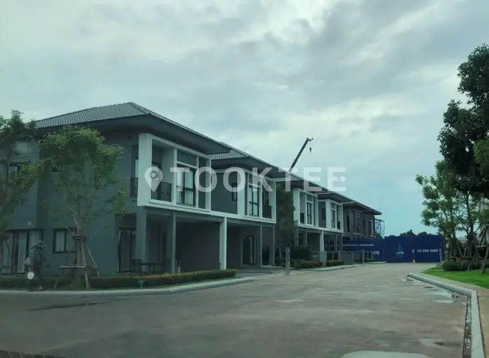 บ้านลุมพินี ทาวน์เพลส พระราม 2-ท่าข้าม