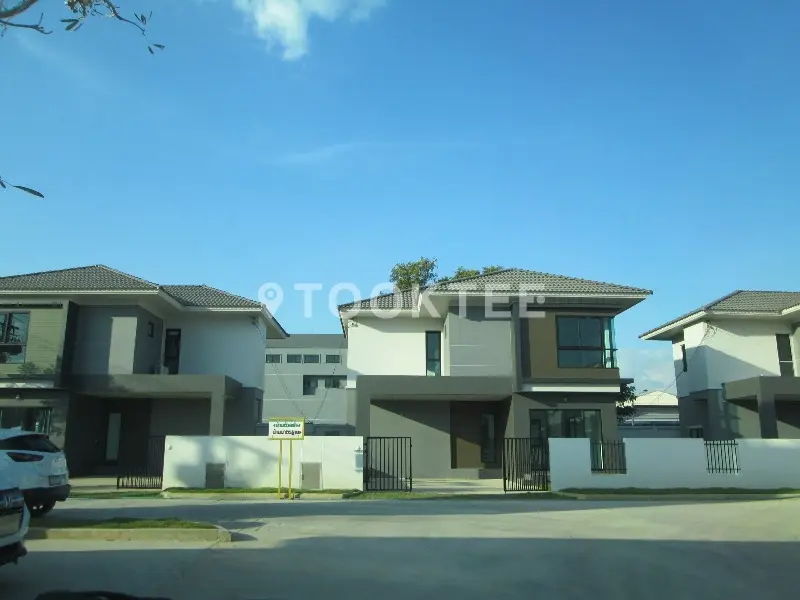 วราริน พหลโยธิน-คลองหลวง