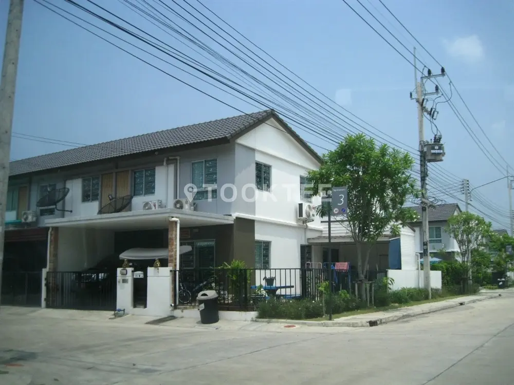 บ้านพฤกษา 109 (ประตูน้ำพระอินทร์ 2)